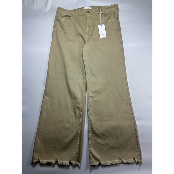 NWT Risen Women's High Rise Wide Leg Tan Denim Jeans - Size 2XL (39x32) - Picture 1 of 8